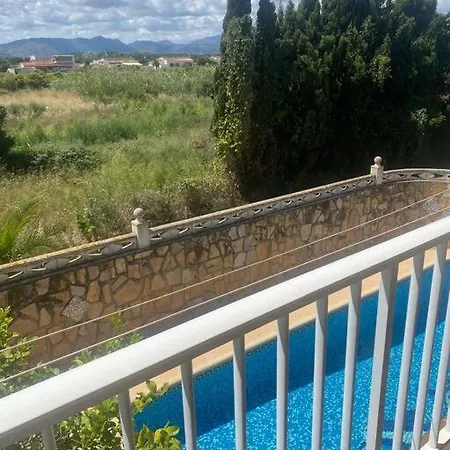 Шале Piscina Climatizada Privada En *